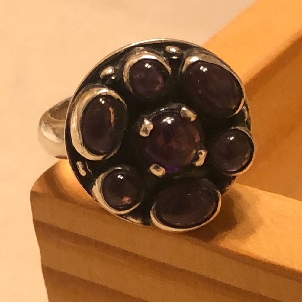 Gorgeous sterling silver and amethyst ring!
